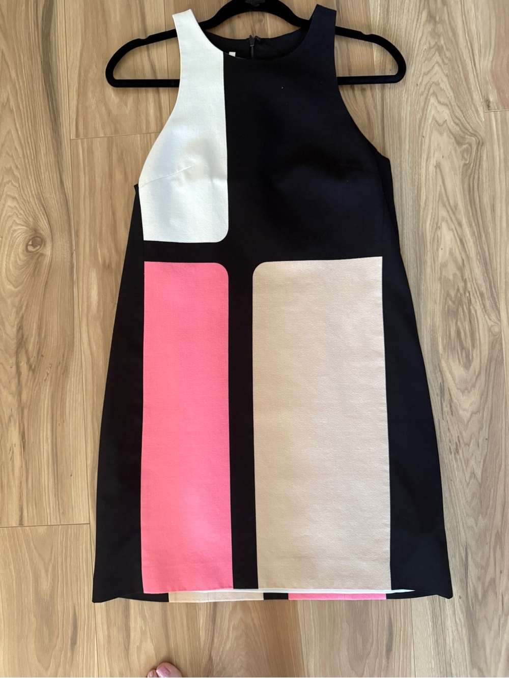 4c | Color Block Dress - Picture 2 of 3